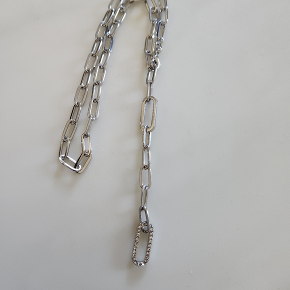 Elegant Silver Chain Necklace - Picture 2 of 5